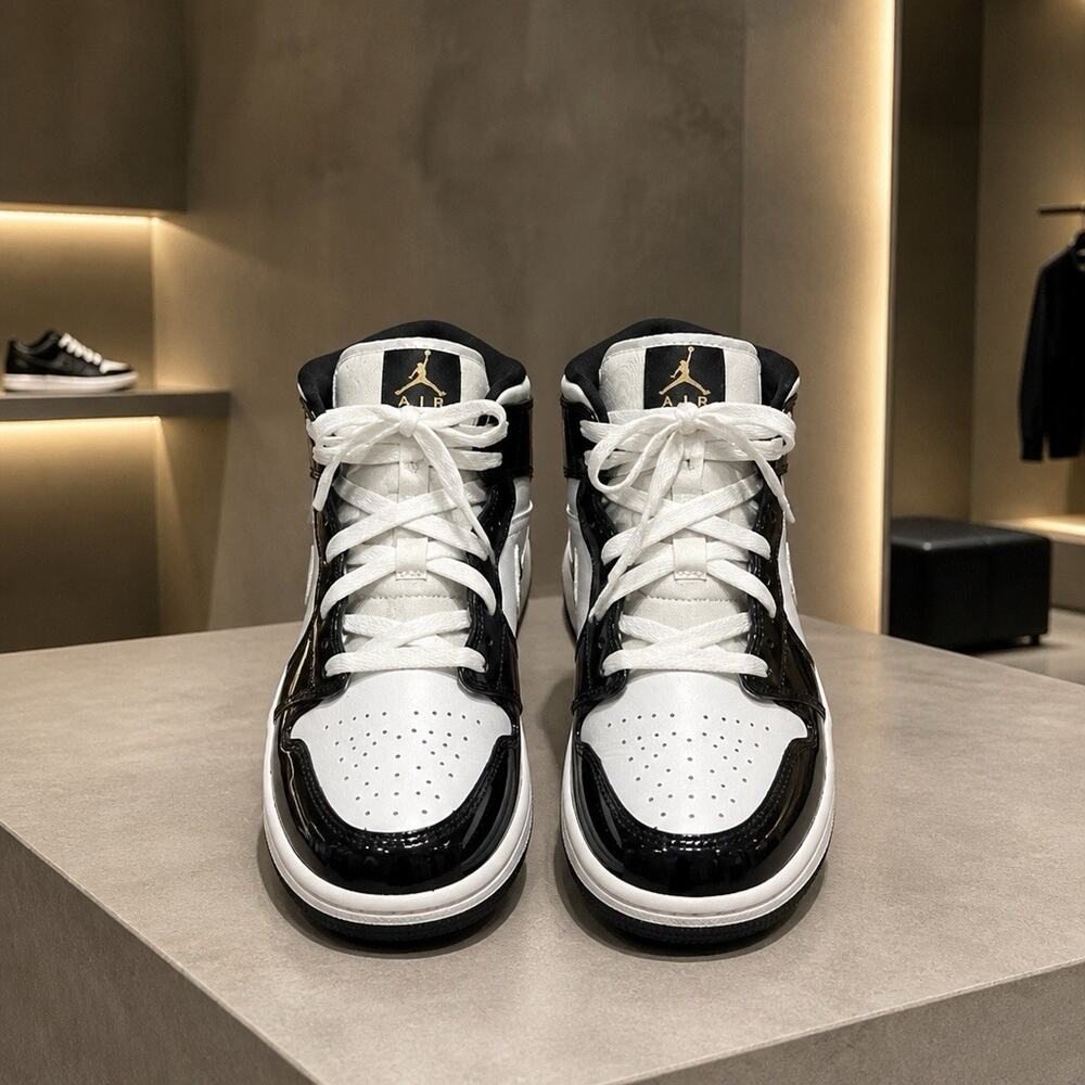 Nike Air Jordan 1 Mid SE Patent Black Gold Mens Size 10.5 852542-007 2019
